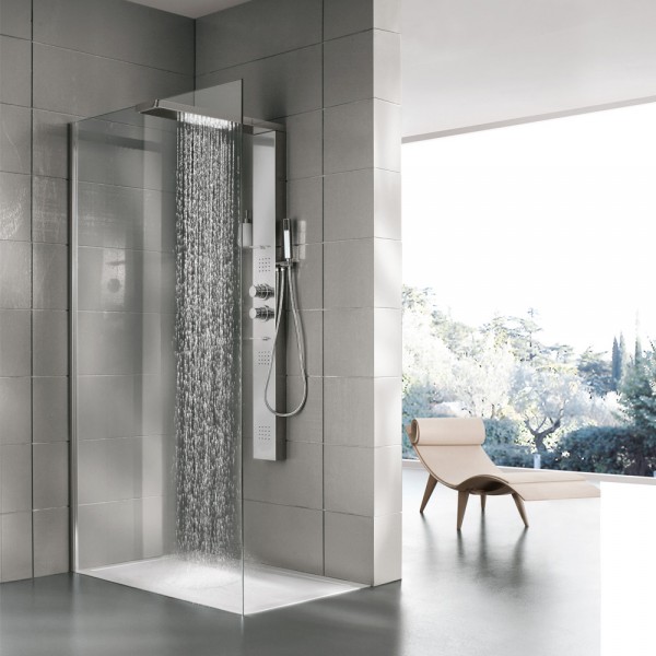 Douche; interieux, collonne de douche; salle de bain; cabine