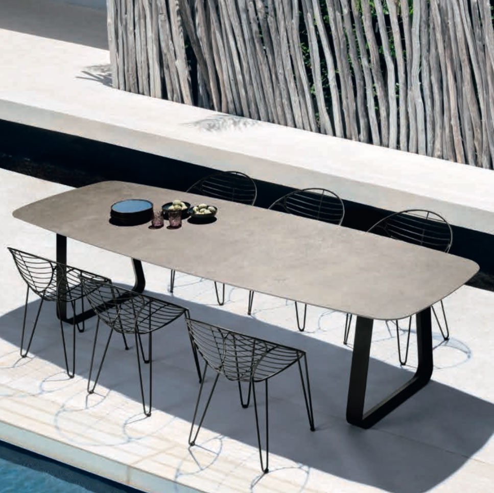 MOBILIER OUTDOOR